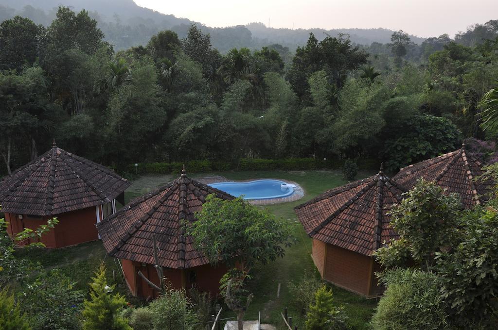 Sunbird Garden Resort Krishnagiri Ngoại thất bức ảnh