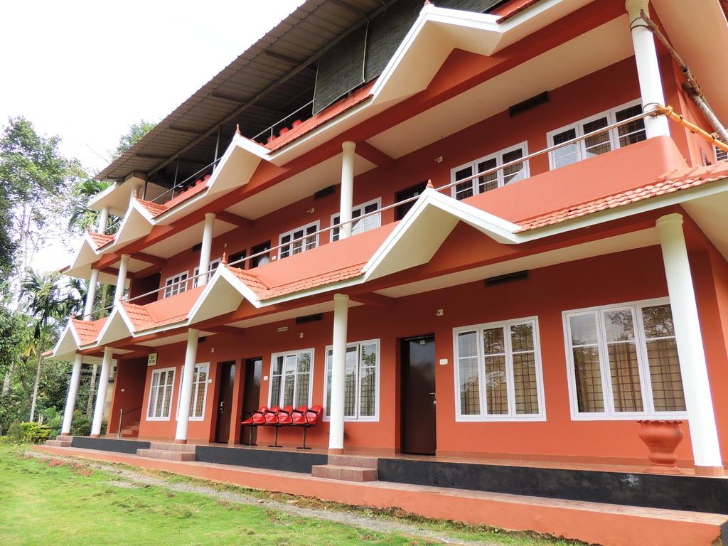 Sunbird Garden Resort Krishnagiri Ngoại thất bức ảnh