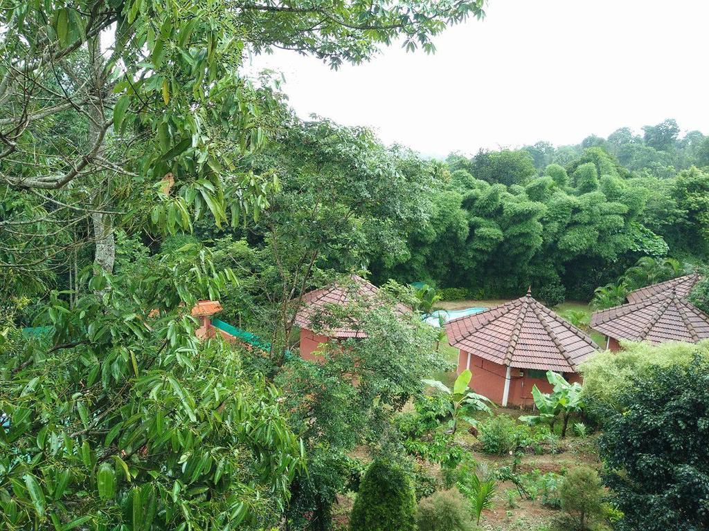 Sunbird Garden Resort Krishnagiri Ngoại thất bức ảnh